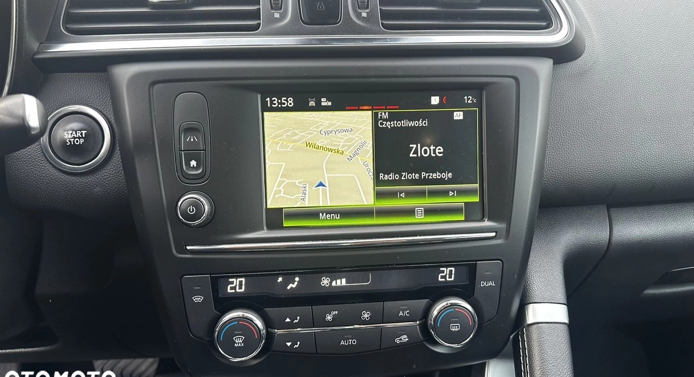 Renault Kadjar cena 59989 przebieg: 137070, rok produkcji 2016 z Piaseczno małe 781